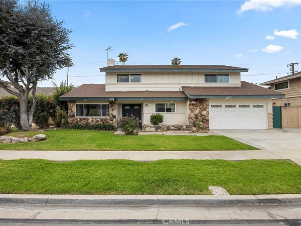 718 Kenoak, Placentia, CA 92870