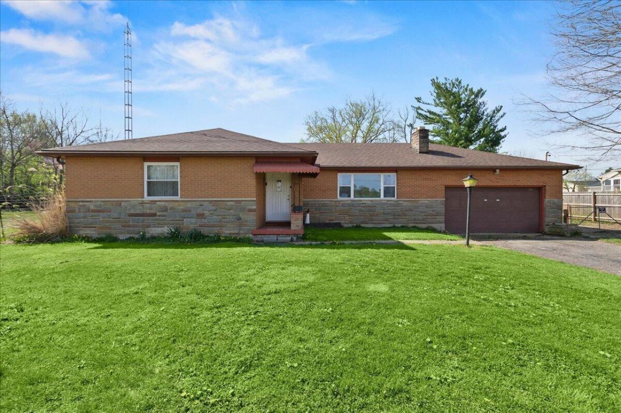 2821 Dayton Springfield Road, Springfield, OH 45506 Main Photo