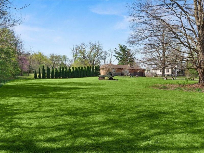 2821 Dayton Springfield Road, Springfield, OH 45506 Photo 2