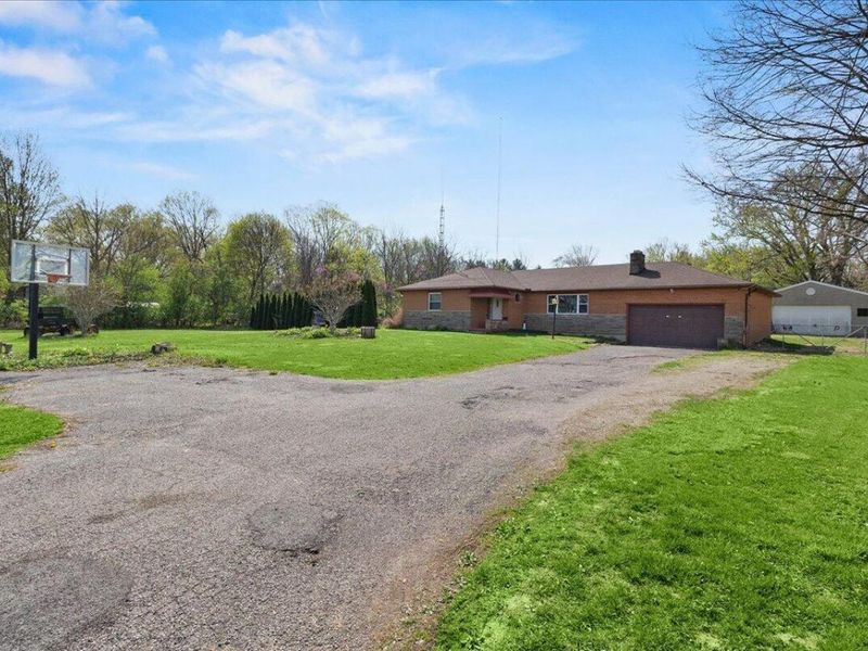 2821 Dayton Springfield Road, Springfield, OH 45506 Photo 4