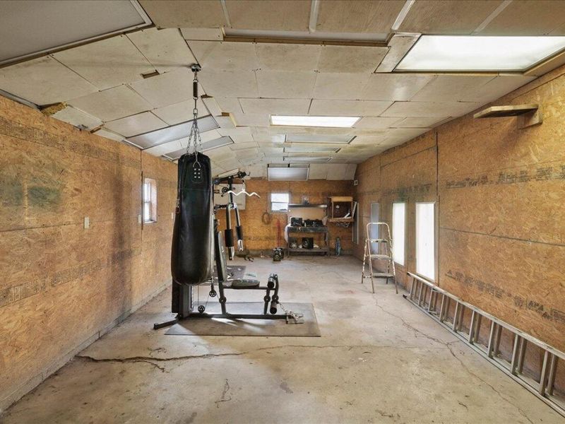 2821 Dayton Springfield Road, Springfield, OH 45506 Photo 43