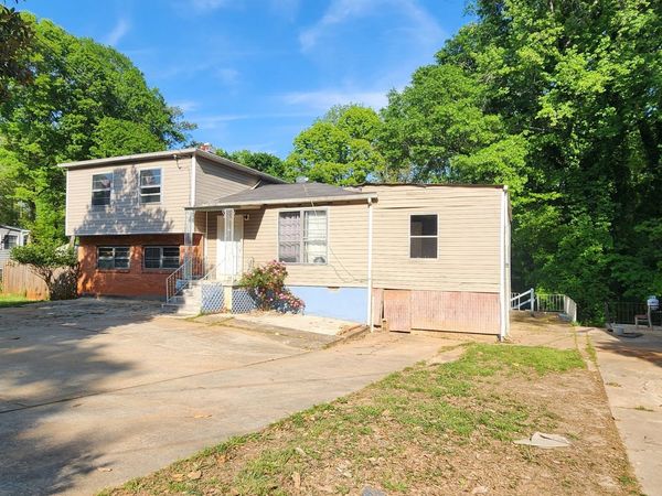 6186 Holiday Boulevard, Forest Park, GA 30297