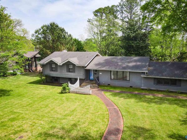 2336 Meadowbrook Road SE, Decatur, AL 35601