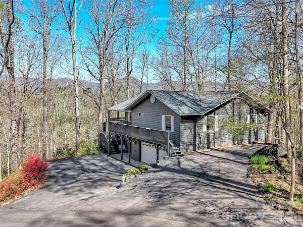 400 Indian Trail, Franklin, NC 28734