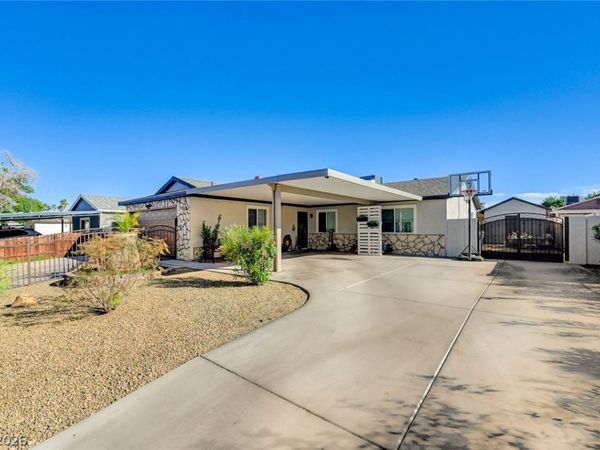 6317 Molino Street, Las Vegas, NV 89108