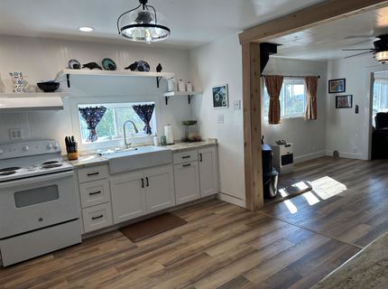 102 Seventh Street, Westwood, CA 96137 Photo