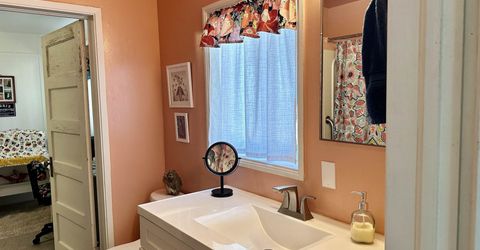 102 Seventh Street, Westwood, CA 96137 Photo