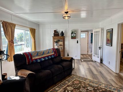 102 Seventh Street, Westwood, CA 96137 Photo