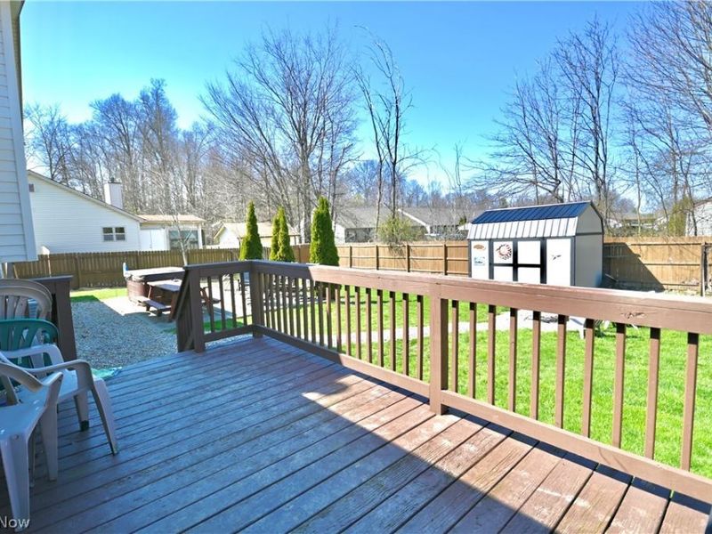 4942 Signature Circle, Austintown, OH 44515 Photo 2