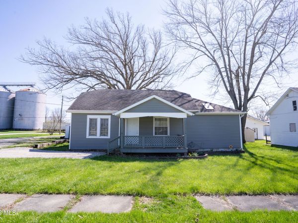 307 Main Street, Oakwood, OH 45873