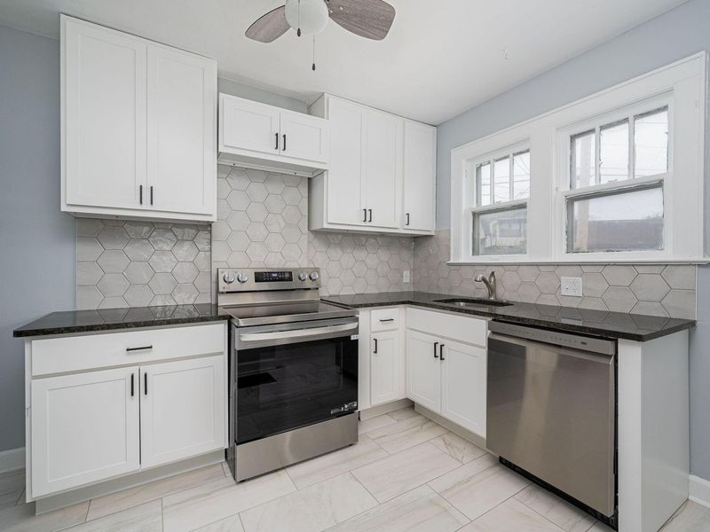 2263-2265 Leonard Avenue, Columbus, OH 43219 Photo 14