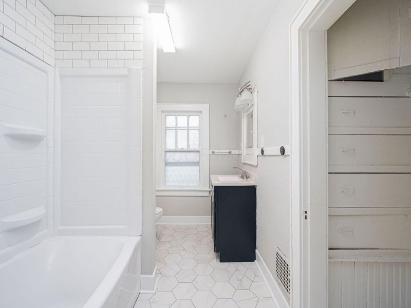 2263-2265 Leonard Avenue, Columbus, OH 43219 Photo 21