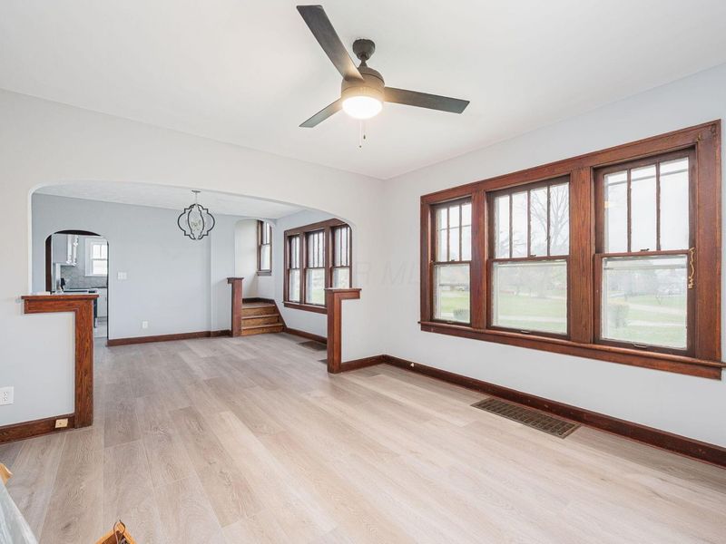 2263-2265 Leonard Avenue, Columbus, OH 43219 Photo 9