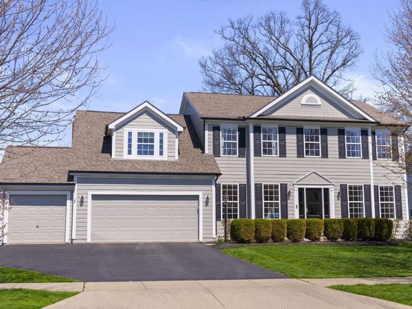 4004 Village Club Drive, Powell, OH 43065