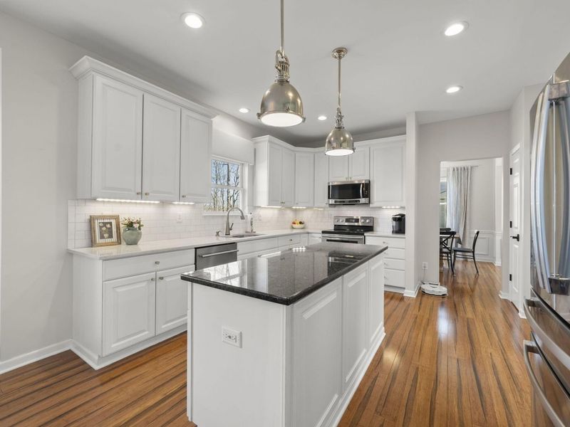 4004 Village Club Drive, Powell, OH 43065 Photo 6