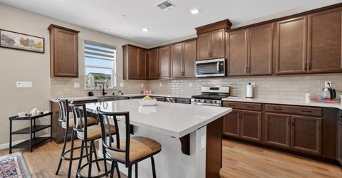 2049 Borealis Cir, Roseville, CA 95747 Photo