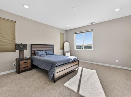 2049 Borealis Cir, Roseville, CA 95747 Photo