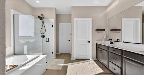 2049 Borealis Cir, Roseville, CA 95747 Photo