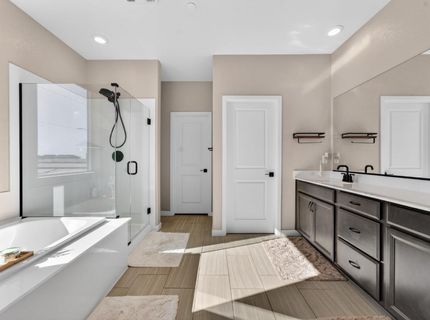 2049 Borealis Cir, Roseville, CA 95747 Photo