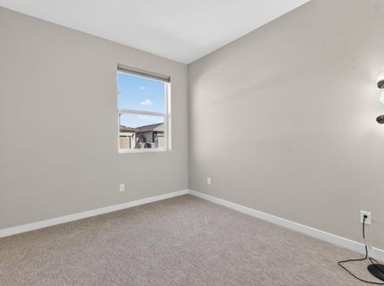 2049 Borealis Cir, Roseville, CA 95747 Photo