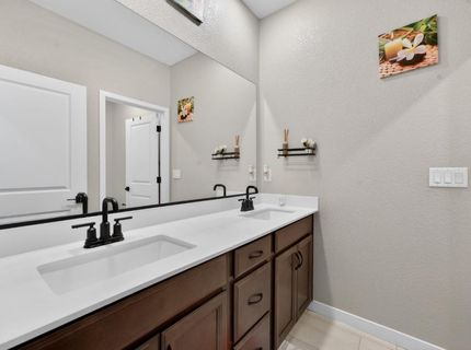 2049 Borealis Cir, Roseville, CA 95747 Photo