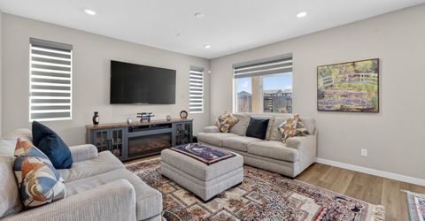 2049 Borealis Cir, Roseville, CA 95747 Photo