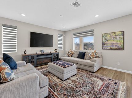 2049 Borealis Cir, Roseville, CA 95747 Photo