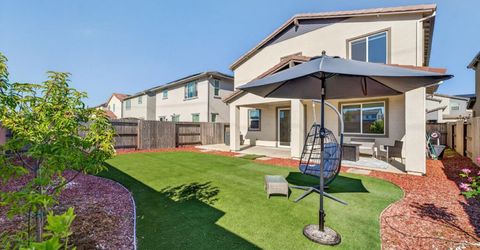 2049 Borealis Cir, Roseville, CA 95747 Photo