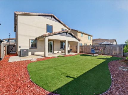 2049 Borealis Cir, Roseville, CA 95747 Photo
