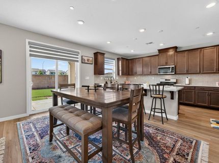 2049 Borealis Cir, Roseville, CA 95747 Photo