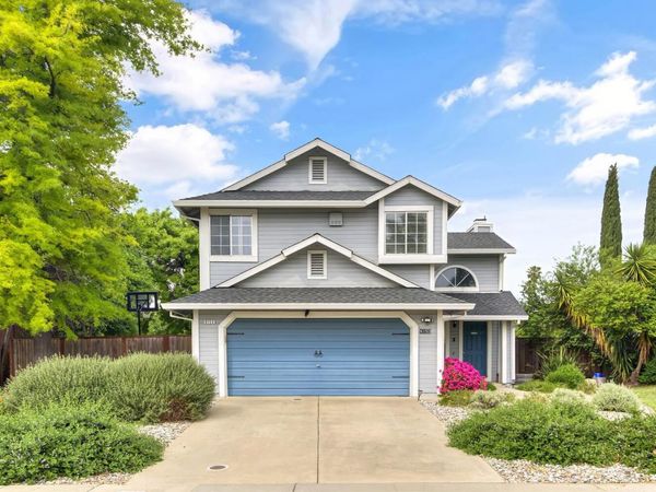8153 La Almendra Way, Sacramento, CA 95823