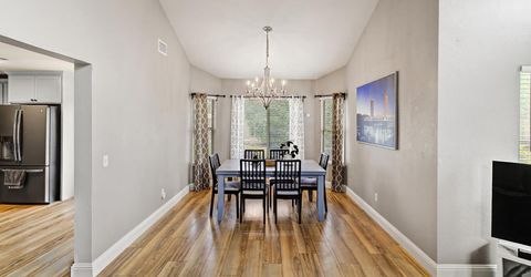 8153 La Almendra Way, Sacramento, CA 95823 Photo