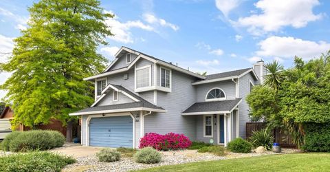 8153 La Almendra Way, Sacramento, CA 95823 Photo