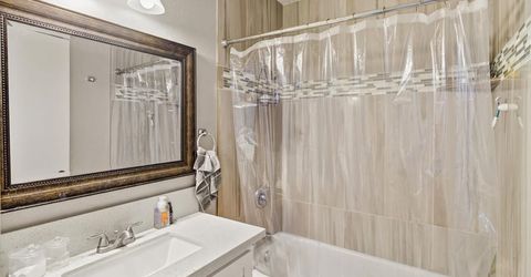 8153 La Almendra Way, Sacramento, CA 95823 Photo