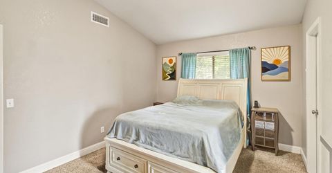 8153 La Almendra Way, Sacramento, CA 95823 Photo