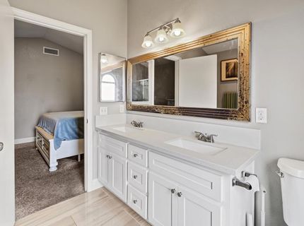 8153 La Almendra Way, Sacramento, CA 95823 Photo