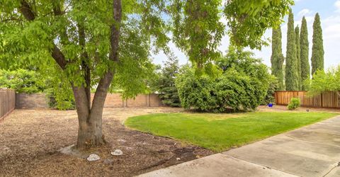 8153 La Almendra Way, Sacramento, CA 95823 Photo
