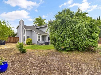 8153 La Almendra Way, Sacramento, CA 95823 Photo