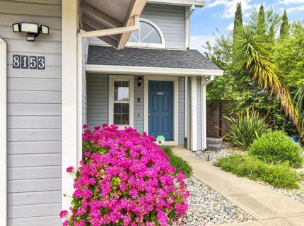 8153 La Almendra Way, Sacramento, CA 95823 Photo