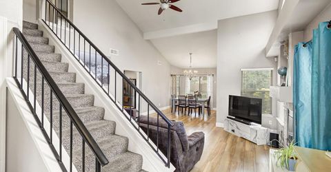 8153 La Almendra Way, Sacramento, CA 95823 Photo