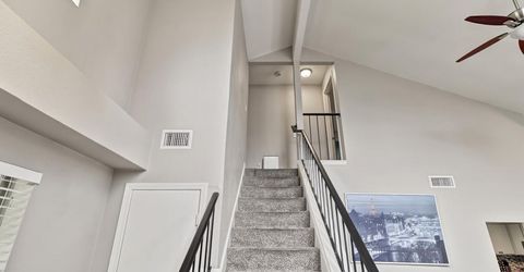 8153 La Almendra Way, Sacramento, CA 95823 Photo