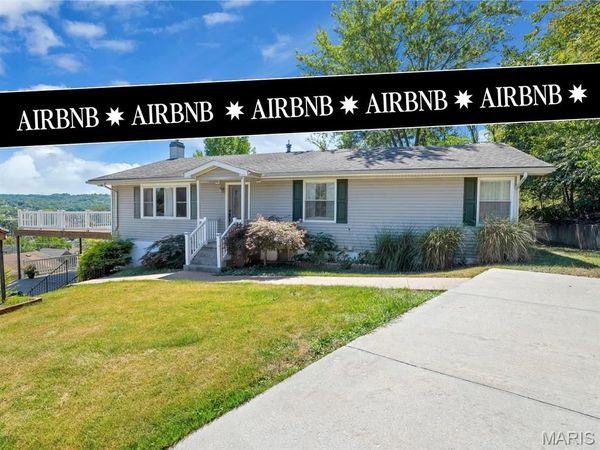 518 W 7th Street , Hermann, MO 65041