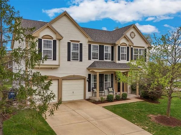 202 Greenshire Lane, Dardenne Prairie, MO 63368