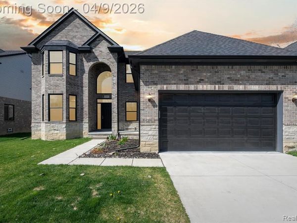 1843 KIRKTON Drive, Troy, MI 48083