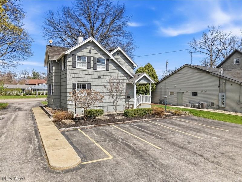 1820 E Market Street, Warren, OH 44483 Photo 5