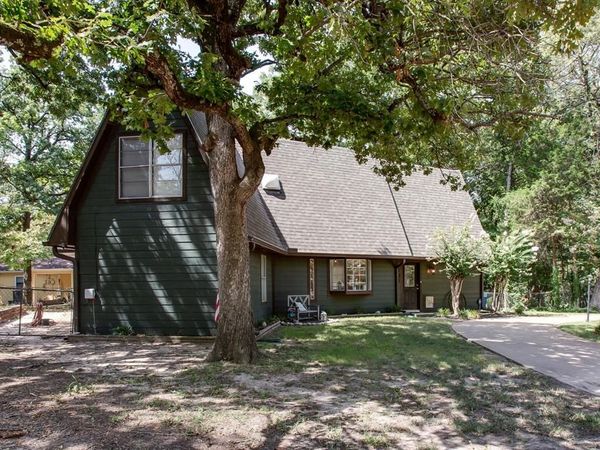 137 Oak Haven Drive, Gun Barrel City, TX 75156