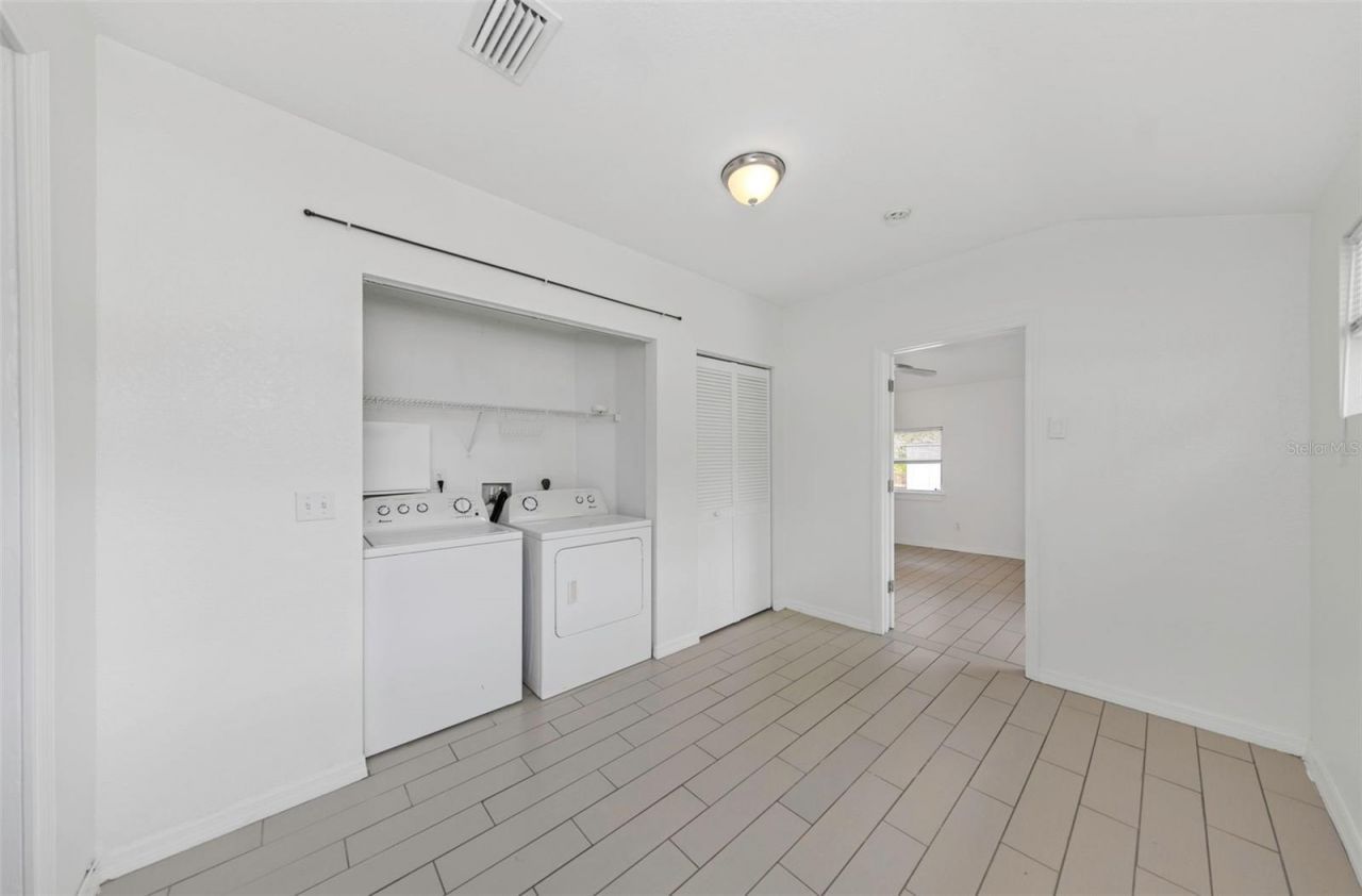 2545 32nd Avenue N, Saint Petersburg, FL 33713 Photo