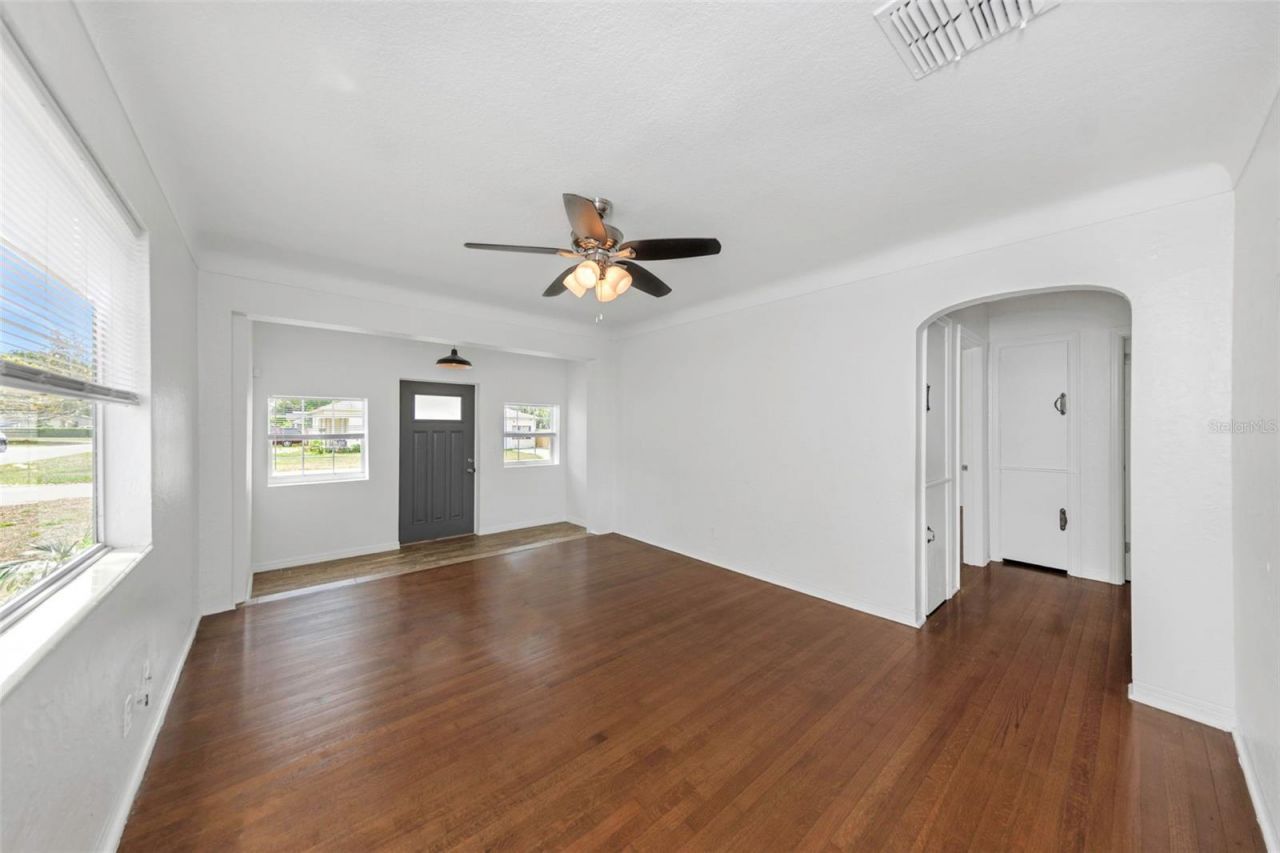 2545 32nd Avenue N, Saint Petersburg, FL 33713 Photo