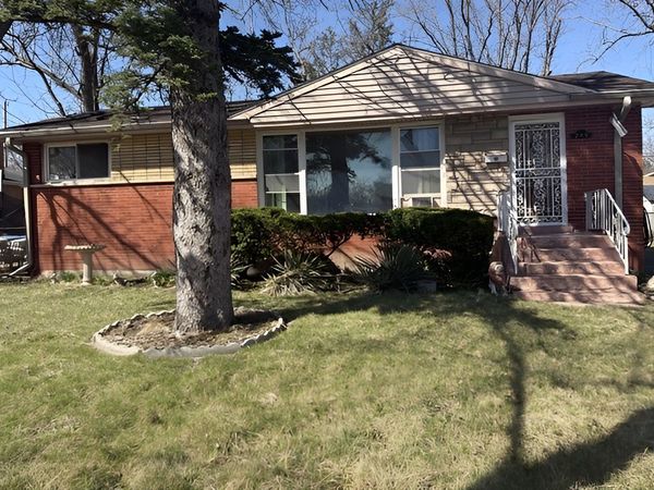 249 Eddy Street , Chicago Heights, IL 60411