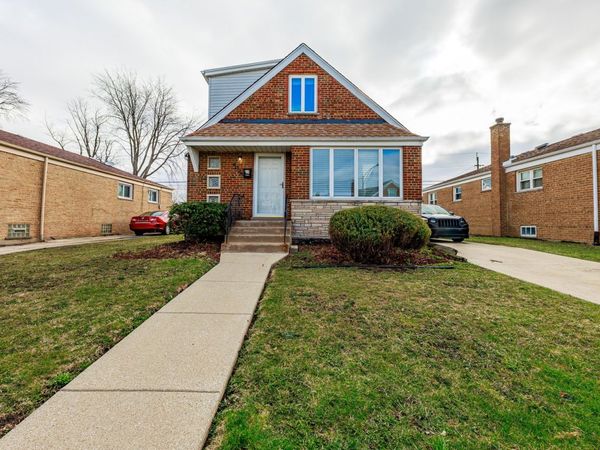 8009 S Kolin Avenue , Chicago, IL 60652